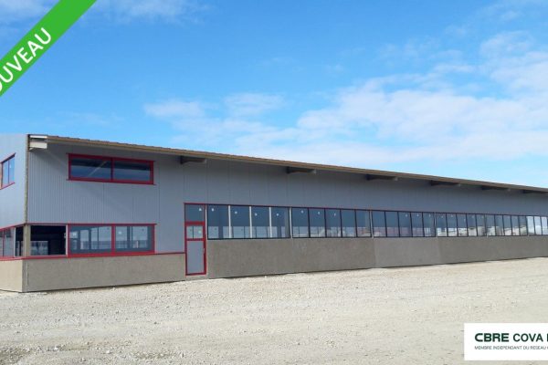 Local d&rsquo;activité à louer – 450 m² – Parcey