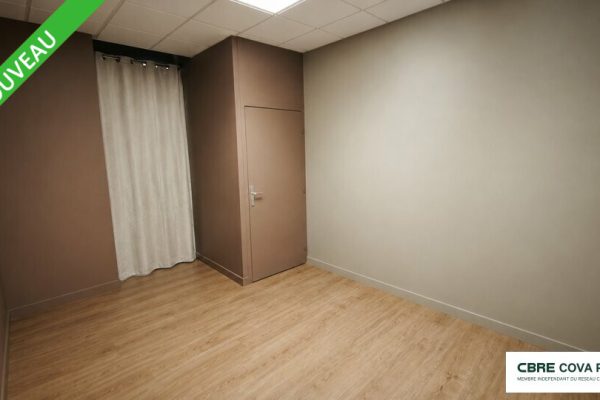 Local commercial à vendre – 58 m² – Besançon – photo 4