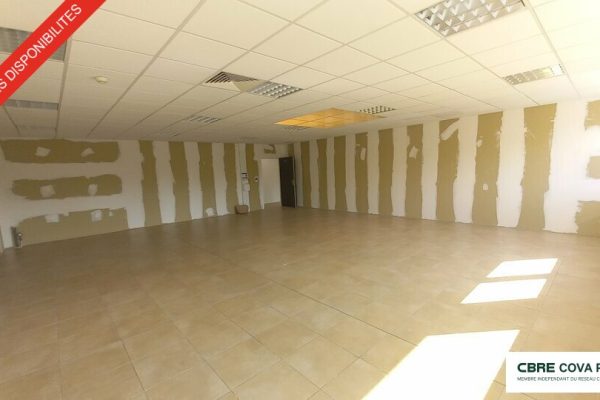 Bureaux à vendre – 360 m² – Besançon – photo 4