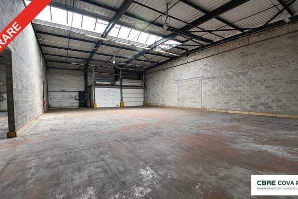 Local d&rsquo;activité à louer – 2 673 m² – Besançon – photo 5