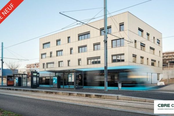 Bureaux à vendre – 1 811 m² – Besançon