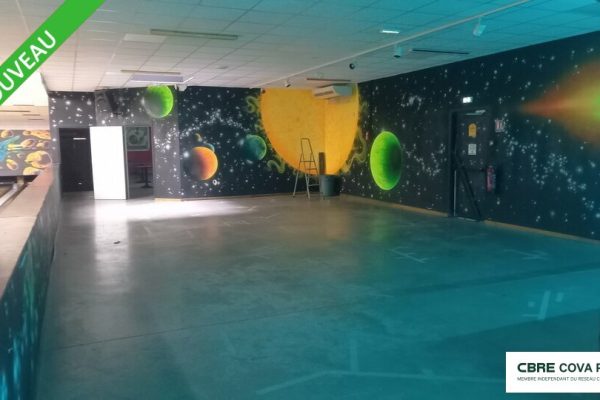 Local commercial à vendre – 1 500 m² – Les Fins – photo 4