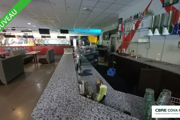 Local commercial à louer – 1 500 m² – Les Fins – photo 5