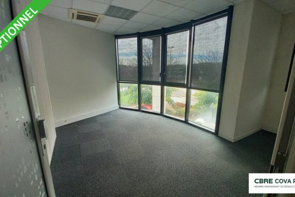 Bureaux à louer – 434 m² – Besançon – photo 4