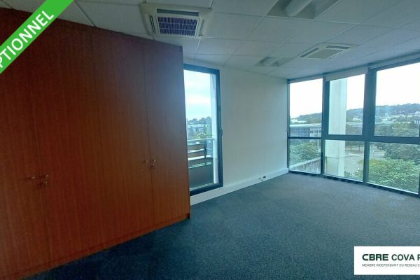 Bureaux à vendre – 408,50 m² – Besançon