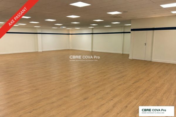 Local commercial à louer – 500 m² – Miserey Salines – photo 2