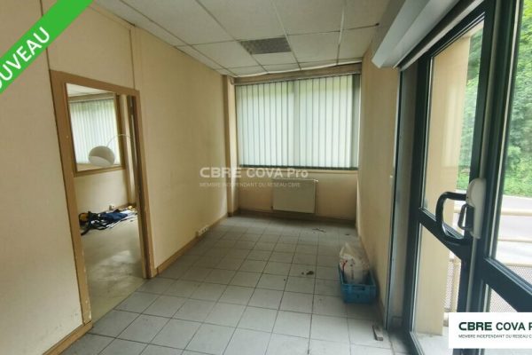 Bureaux à vendre – 200 m² – Besançon – photo 4