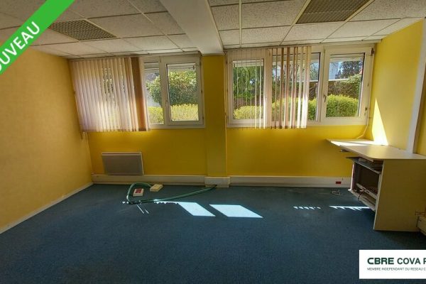Bureaux à vendre – 206,47 m² – Besançon – photo 3