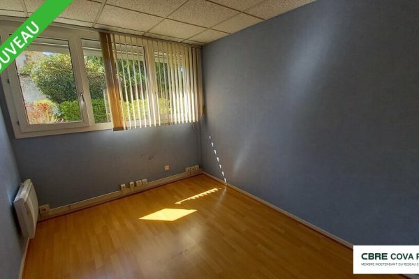 Bureaux à vendre – 206,47 m² – Besançon – photo 2