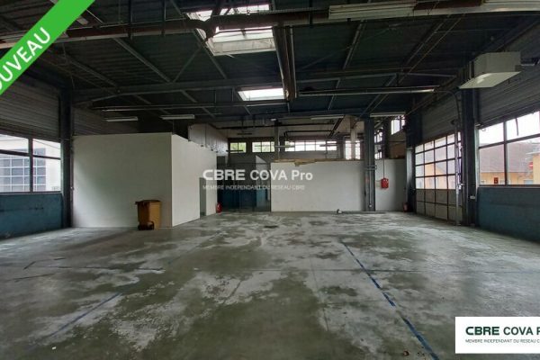 Local d&rsquo;activité à vendre – 1 044 m² – Besançon – photo 2