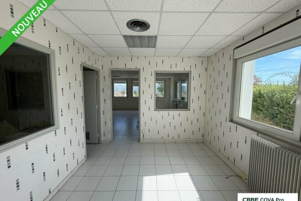 Bureaux à louer – 120 m² – Thise