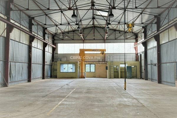 Local d&rsquo;activité à vendre – 940 m² – Besançon