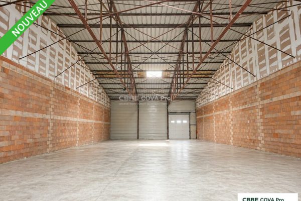 Local d&rsquo;activité à louer – 600 m² – Besançon – photo 4