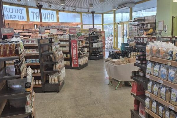 Local commercial à louer – 410 m² – Chalezeule – photo 5