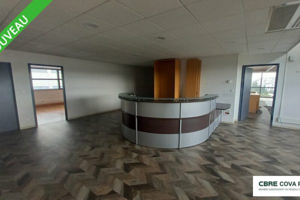Bureaux à louer – 664 m² – Besançon – photo 5