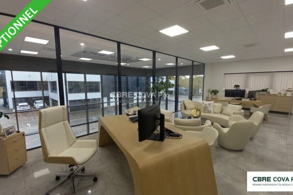 Bureaux à vendre – 392 m² – Foucherans – photo 4
