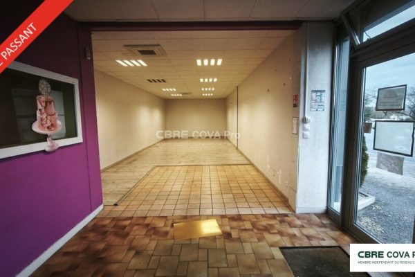 Local d&rsquo;activité à louer – 760 m² – Besançon – photo 2