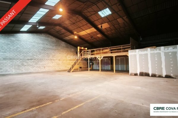 Local d&rsquo;activité à louer – 760 m² – Besançon – photo 5