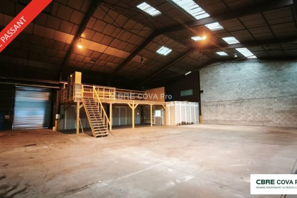 Local d&rsquo;activité à louer – 760 m² – Besançon
