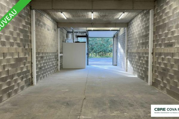 Local d&rsquo;activité à louer – 94 m² – Dole – photo 4