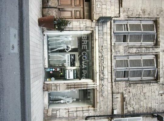 Local commercial à vendre – 81,65 m² – Dole – photo 2
