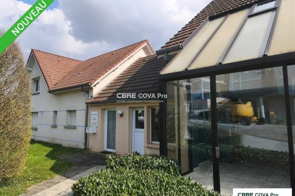 Bureaux à louer – 726 m² – Miserey Salines