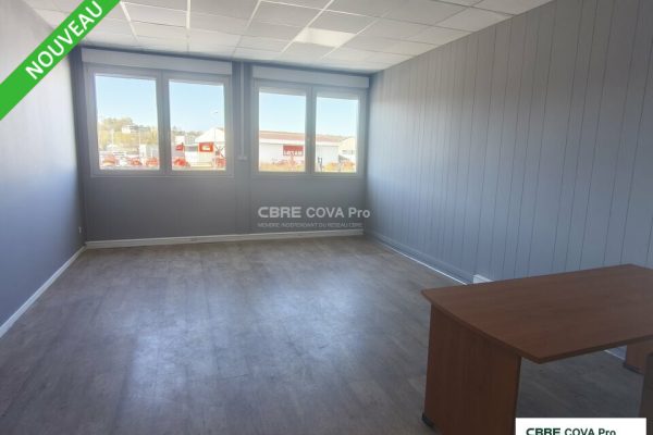Bureaux à louer – 190 m² – Besançon – photo 2