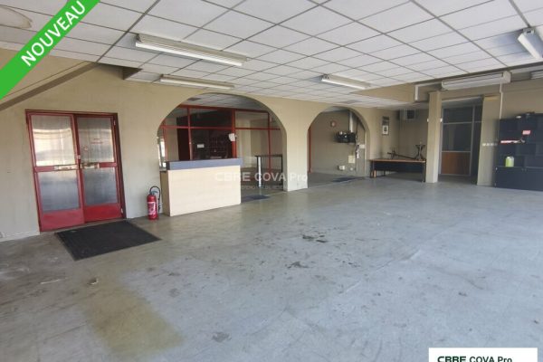 Local commercial à louer – 530,67 m² – Besançon – photo 2