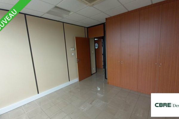 Bureaux à vendre – 399 m² – Besançon – photo 4