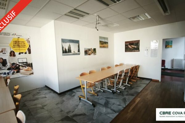 Bureaux à vendre – 1 186,40 m² – Dole – photo 2