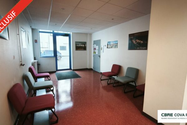 Bureaux à vendre – 1 186,40 m² – Dole – photo 4