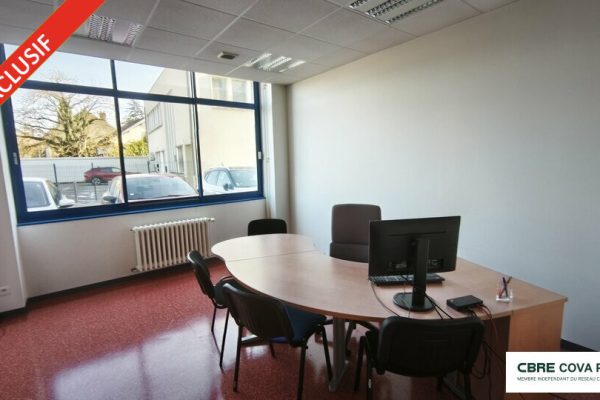 Bureaux à vendre – 1 186,40 m² – Dole – photo 5