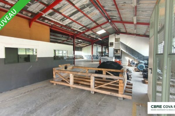 Local d&rsquo;activité à louer – 700 m² – Novillars – photo 4