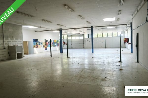 Local d&rsquo;activité à louer – 1 717 m² – Besançon – photo 2