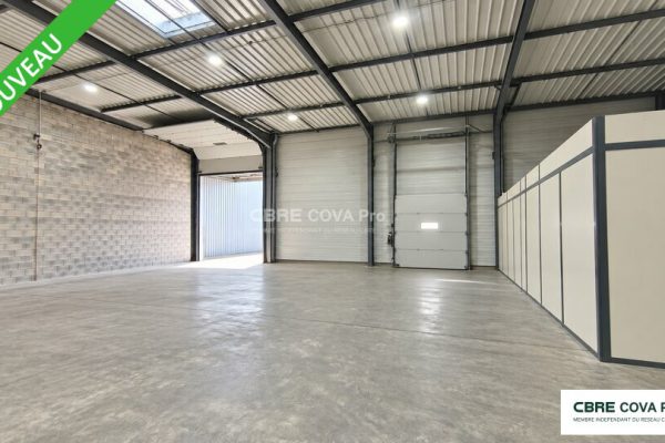 Local d&rsquo;activité à louer – 409 m² – Besançon