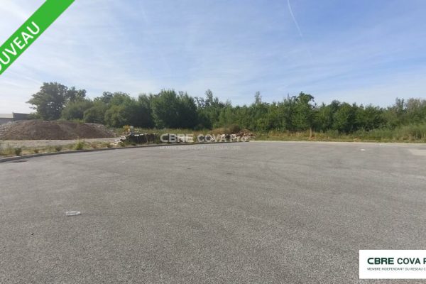 Local d&rsquo;activité à louer – 400 m² – Saône – photo 4