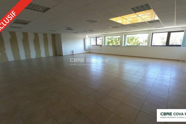 Bureaux à vendre – 84,88 m² – Besançon – photo 2